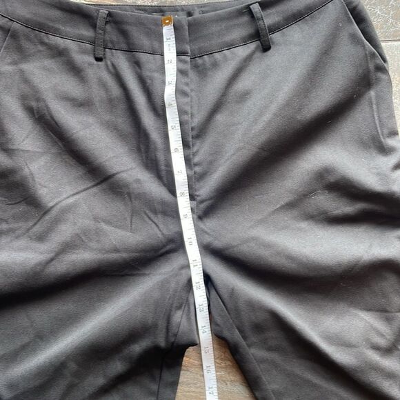 NWT So Get This Black High-Waisted Wide-Leg Trouser Pants
Lulus size XL - Picture 13 of 14